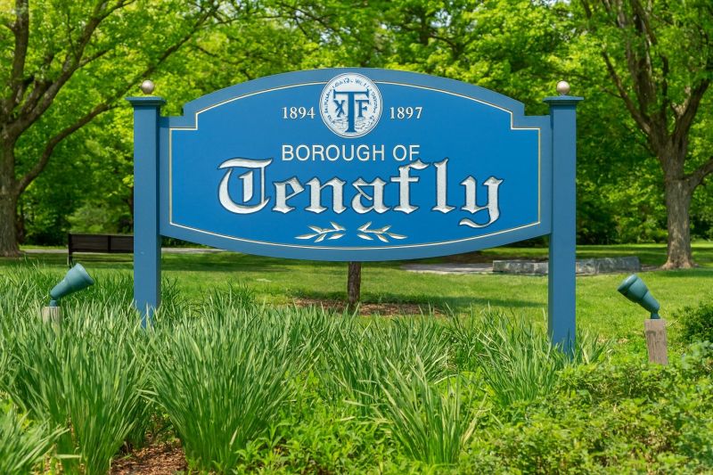 Tenafly, NJ